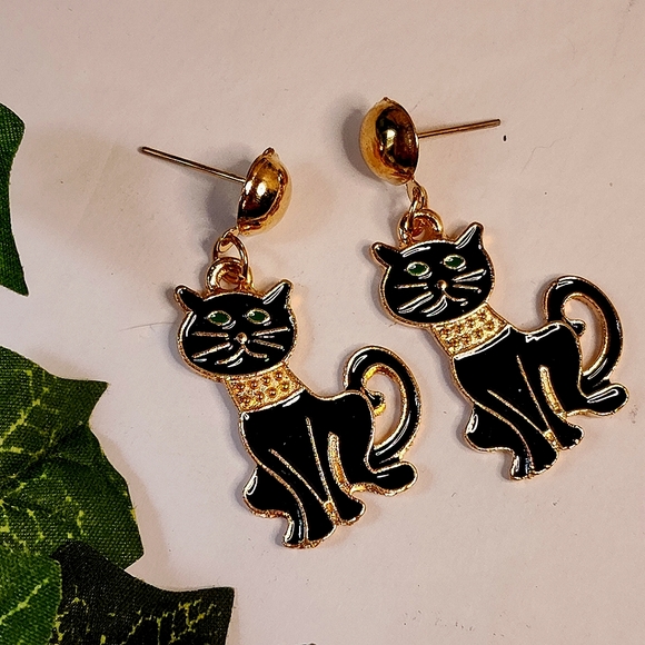 Jewelry - Black Cat Dangle Drop Earrings